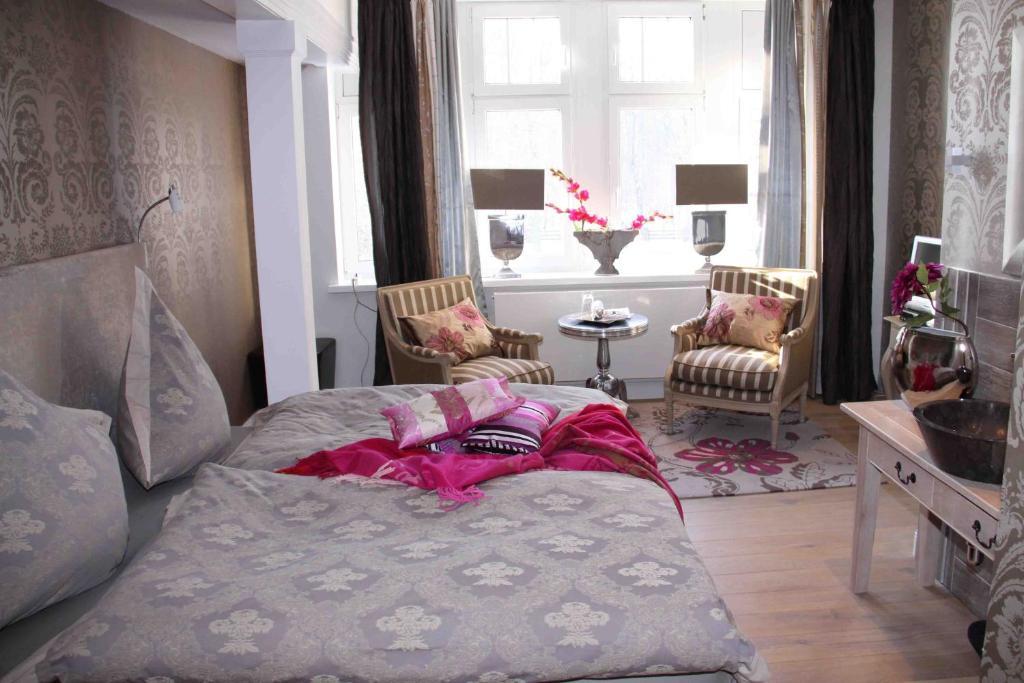 Hotel Gut Bardenhagen Ngoại thất bức ảnh