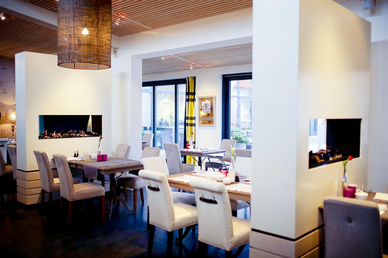 Hotel Gut Bardenhagen Ngoại thất bức ảnh