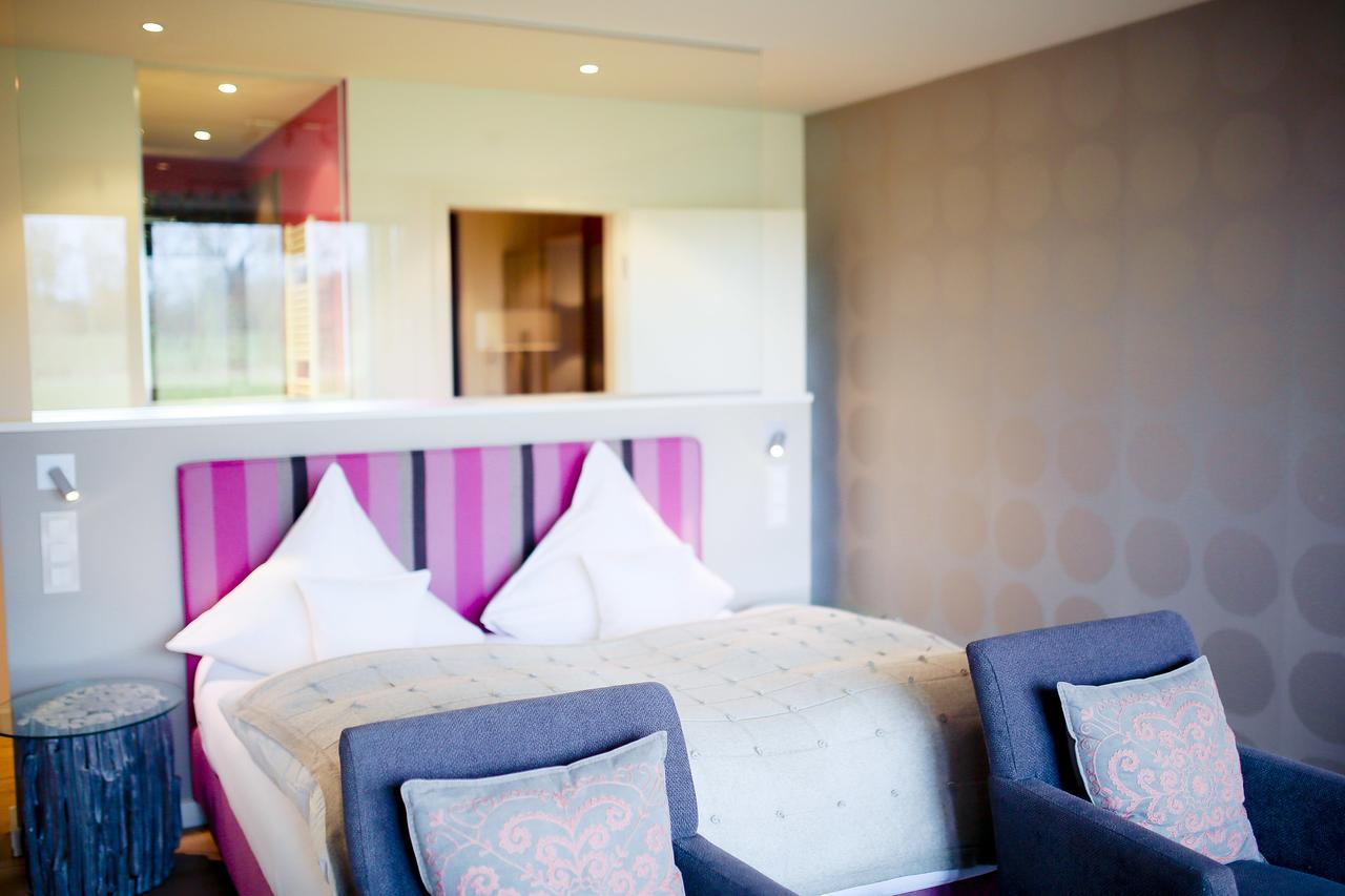 Hotel Gut Bardenhagen Ngoại thất bức ảnh